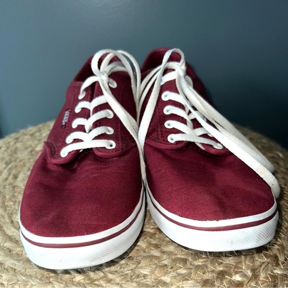 Vans Ladies Low Skate Shoes - Picture 2 of 8